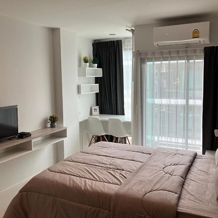 Apartamento 2 Mins Walk To Bts Bang Chak Bangkok Exterior foto